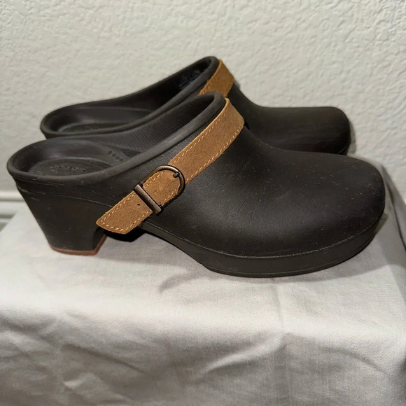 - Crocs Sarah Clog Mule Duel Comfort Espresso Standard Fit Woman’s Size 8 - Picture 1 of 7